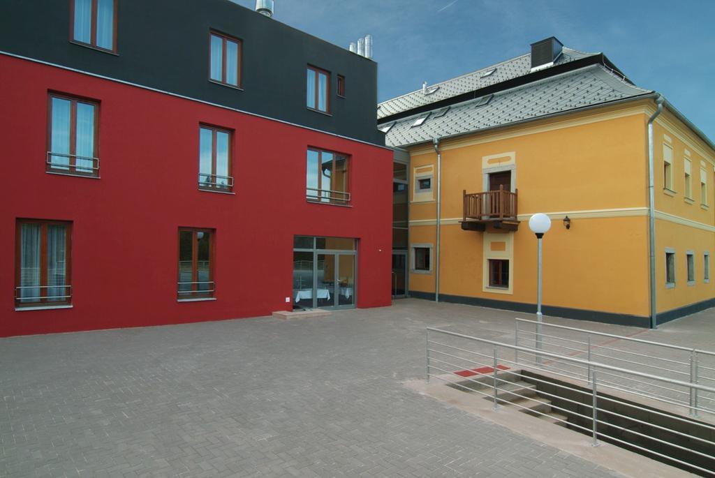Fara Rancirov Hotel Jihlava Luaran gambar