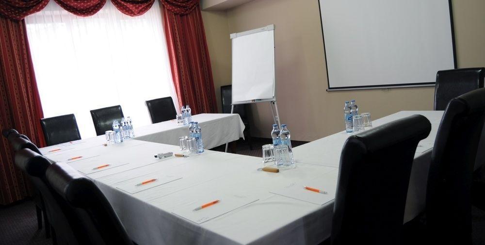 Fara Rancirov Hotel Jihlava Luaran gambar
